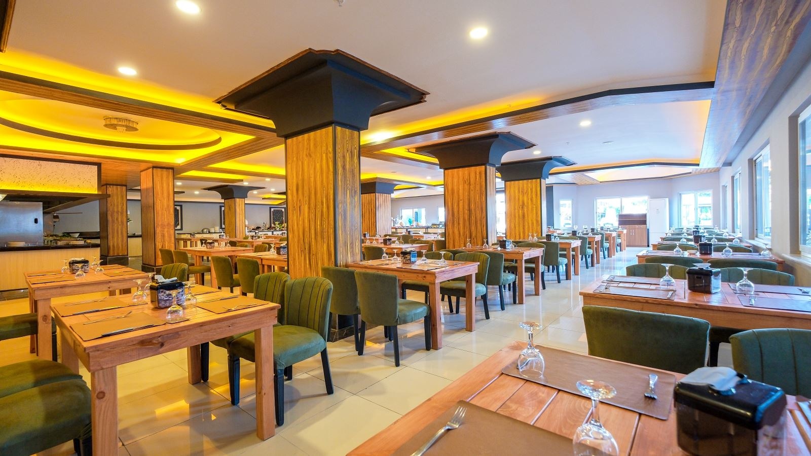 restaurants-main-restaurant