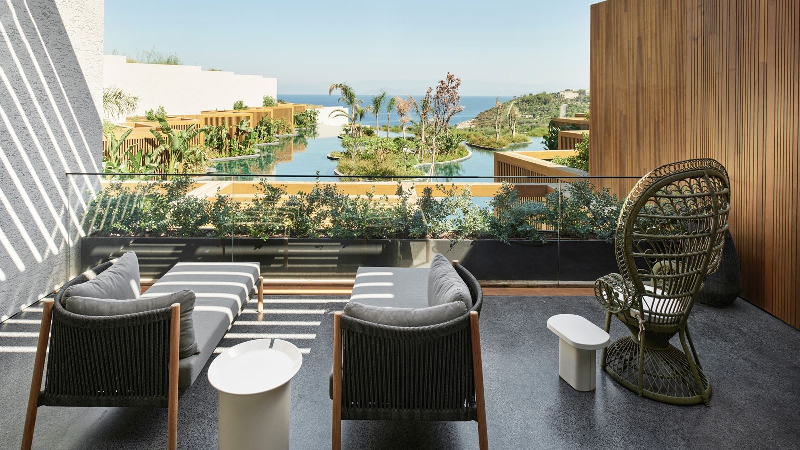 rooms-maxx-laguna--2-bedrooms