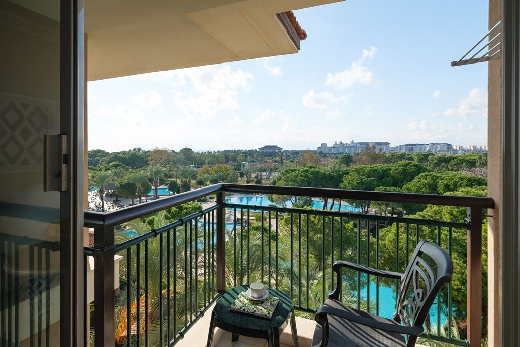 rooms-quad-standard-room