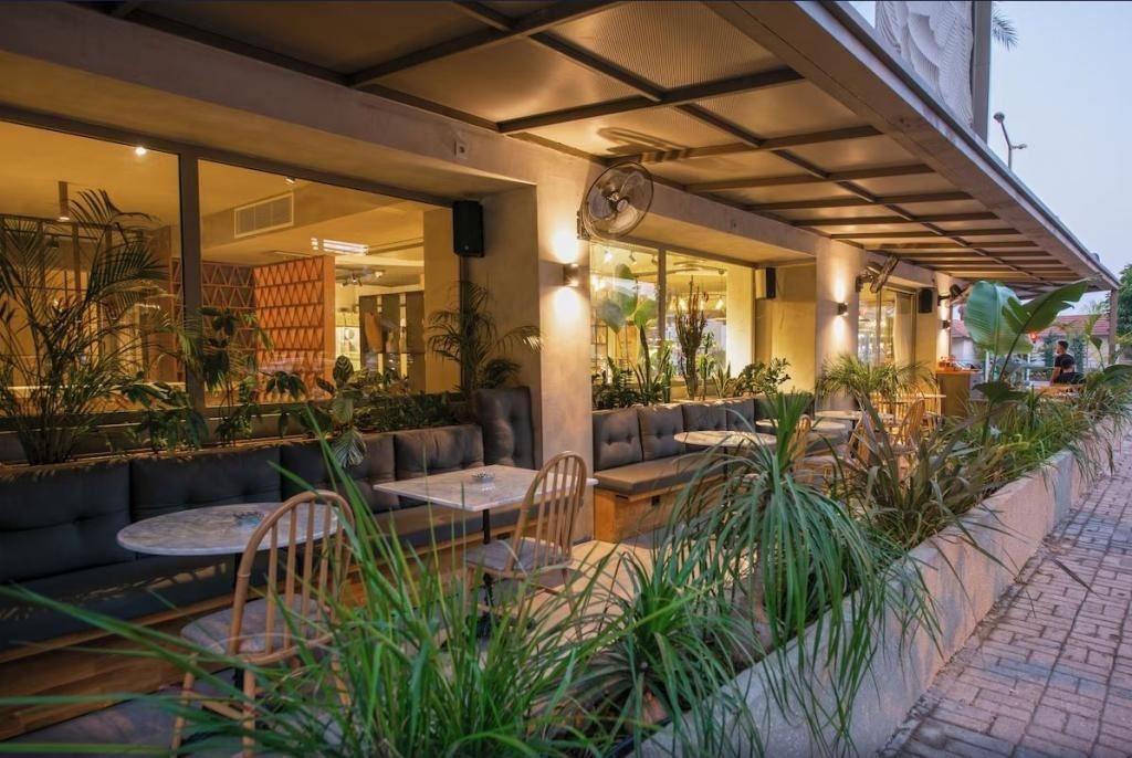 restaurants-main-restaurant