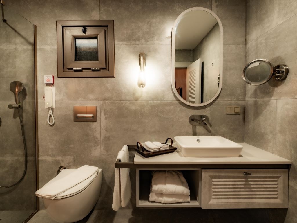 rooms-deluxe-suite-garden-view