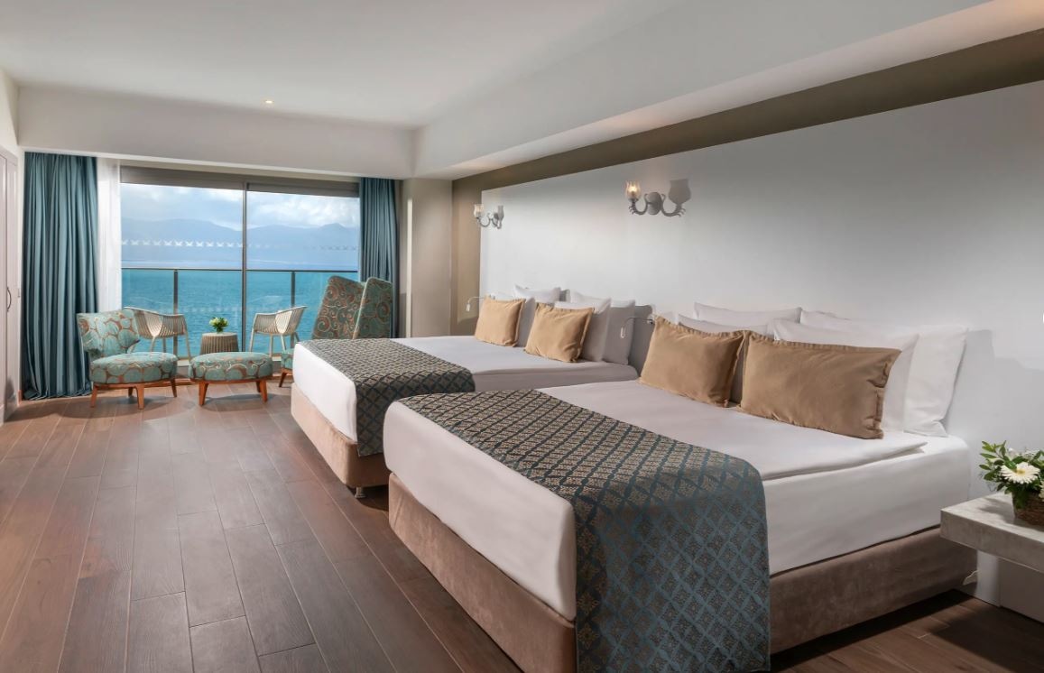 rooms-king-suite-sea-view