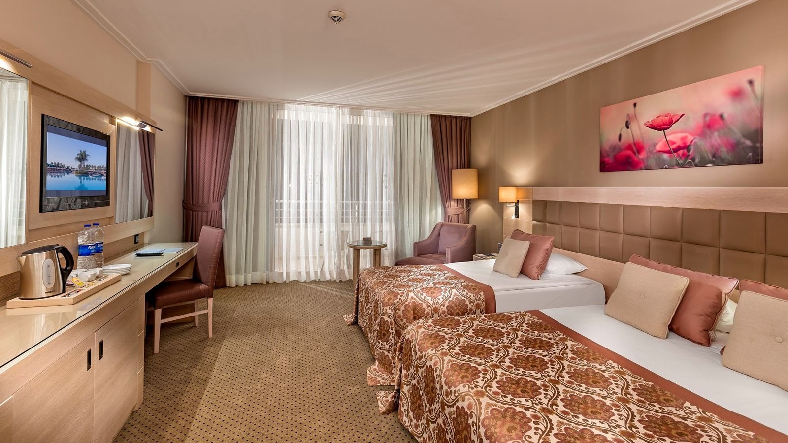 rooms-standard-room-land-view
