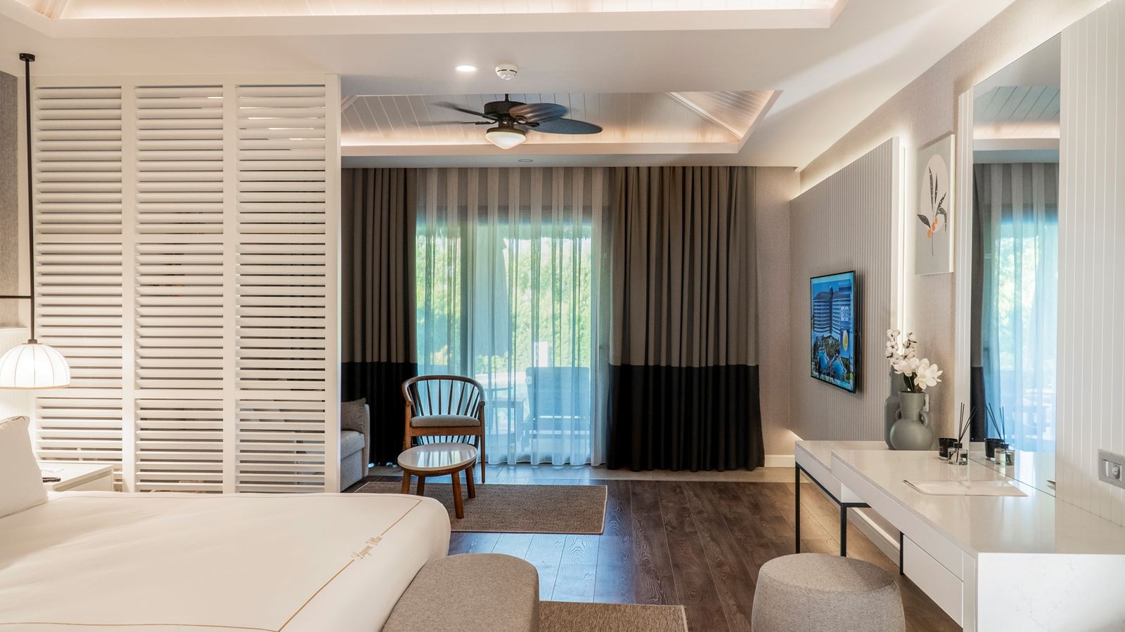 rooms-standard-lagoon-suits