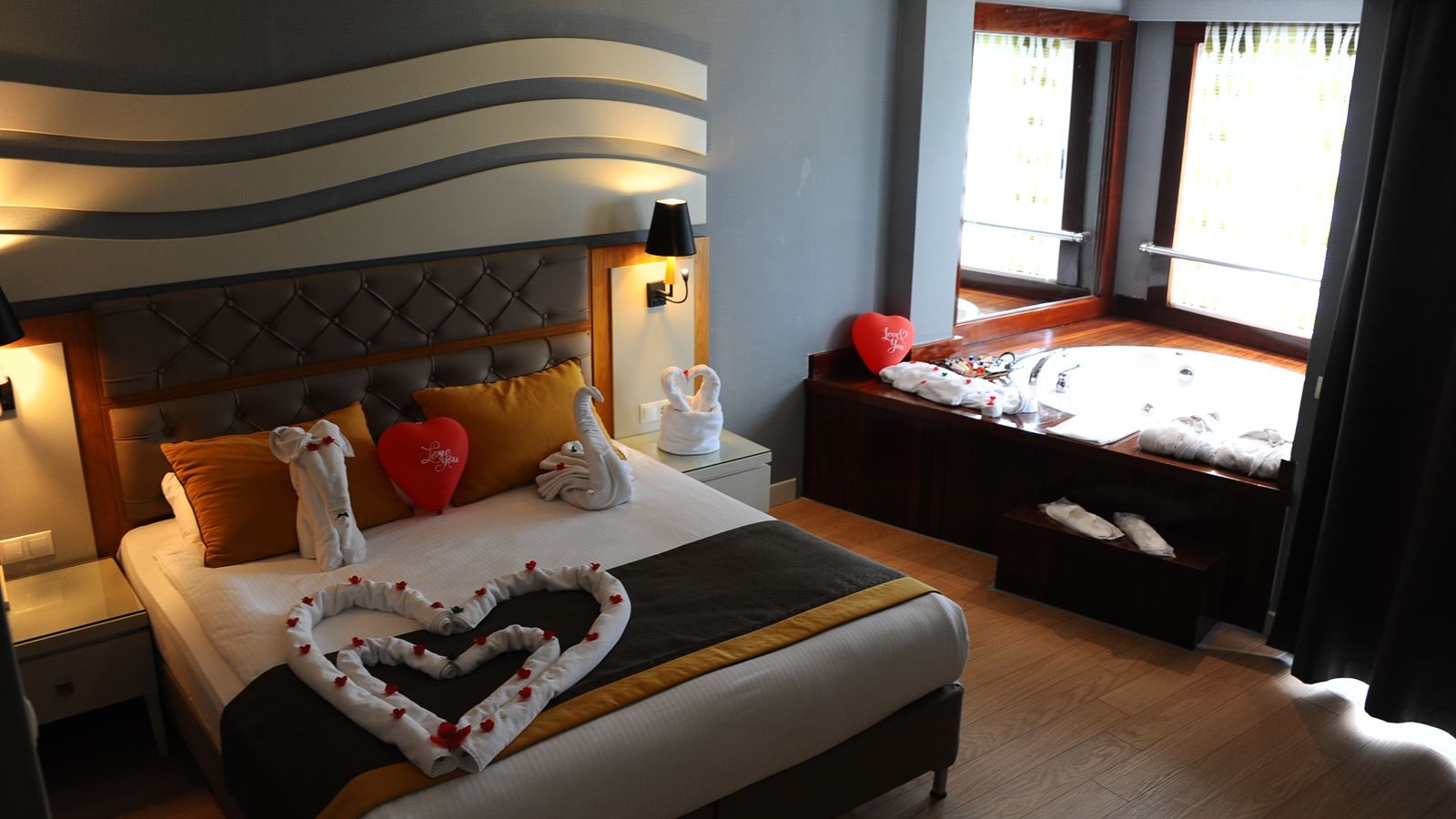 rooms-standard-sea-view-jacuzzi-room