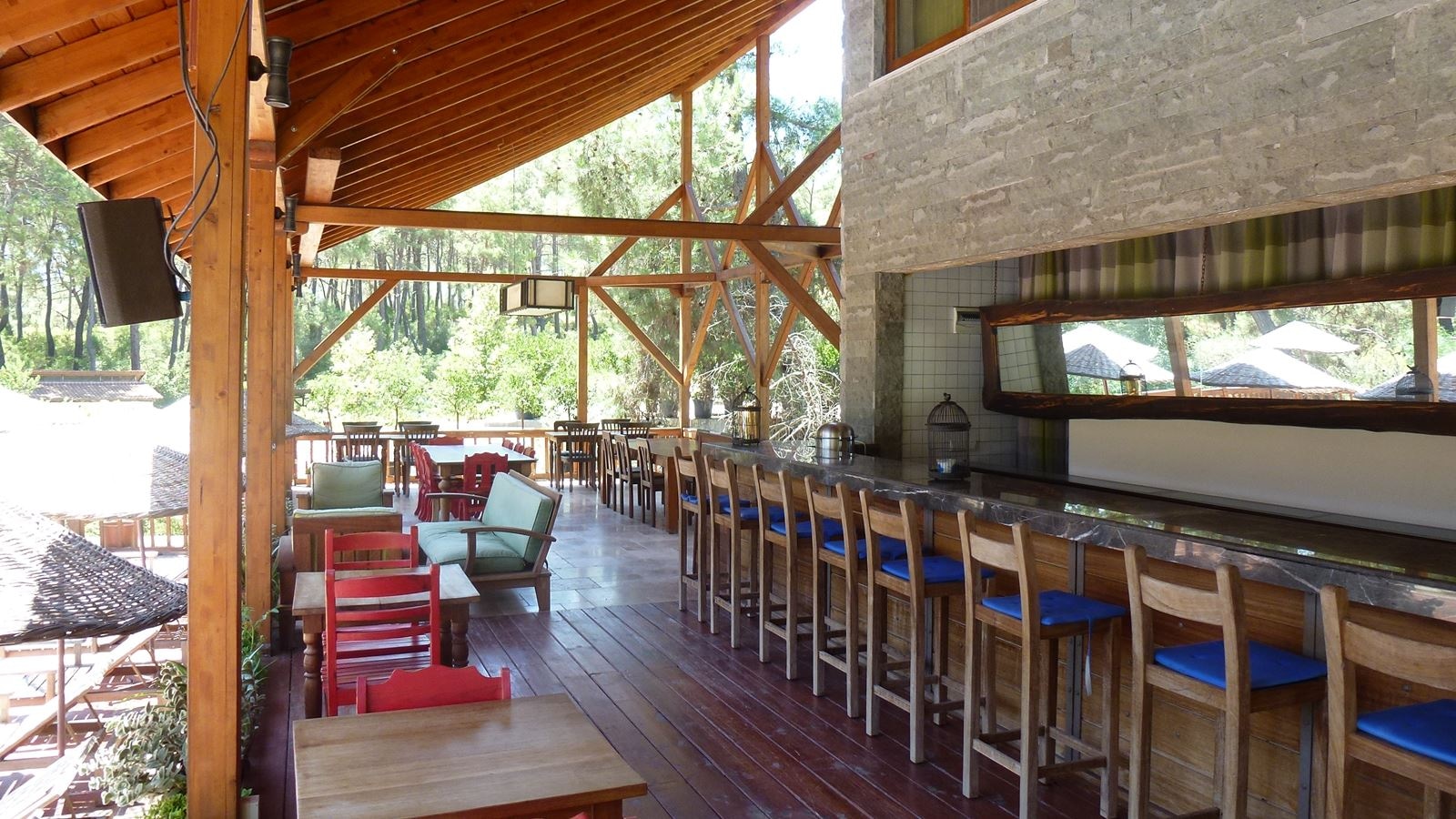 bars-olymposvillage-bar