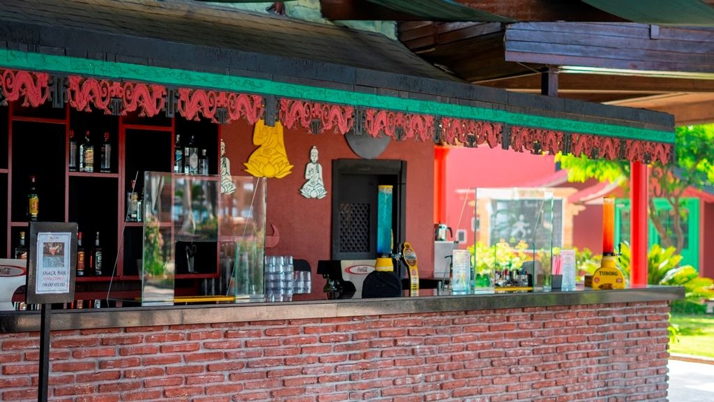 restaurants-snack-bar