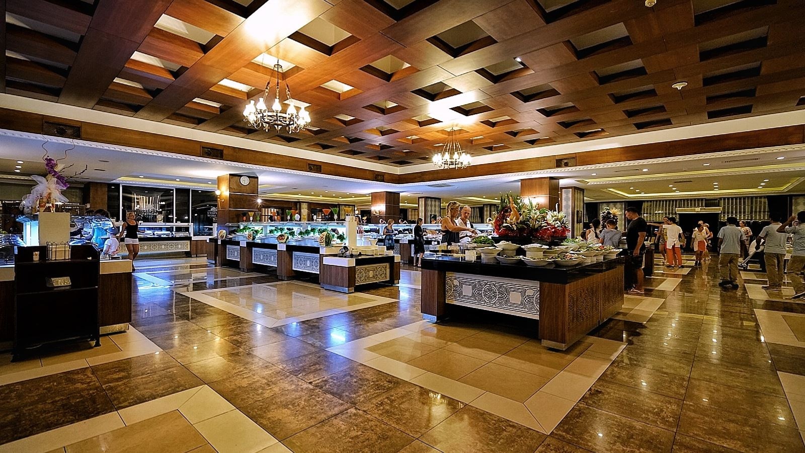 restaurants-main-restaurant