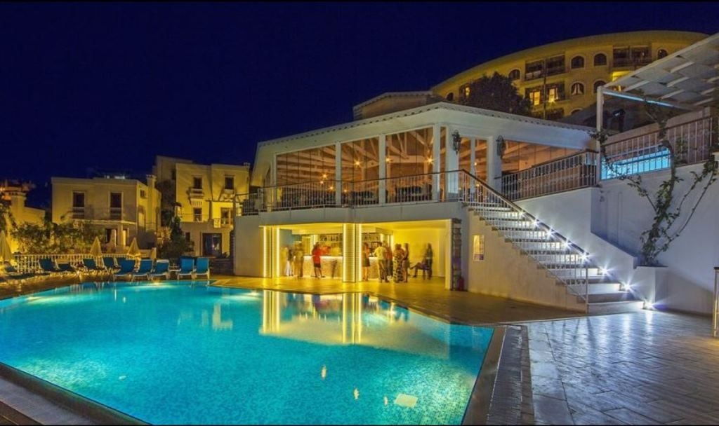 general-main-building