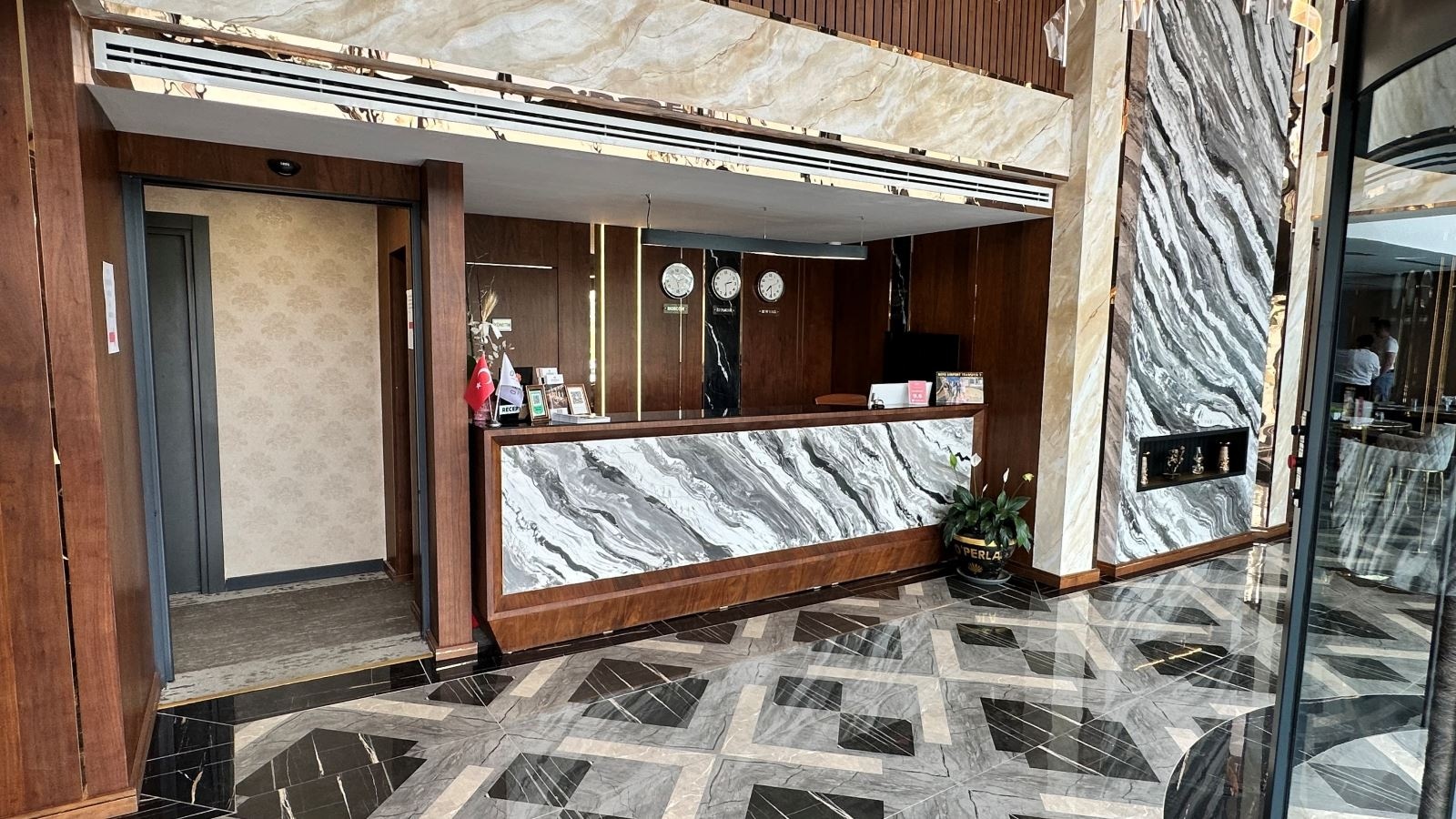 general-main-building