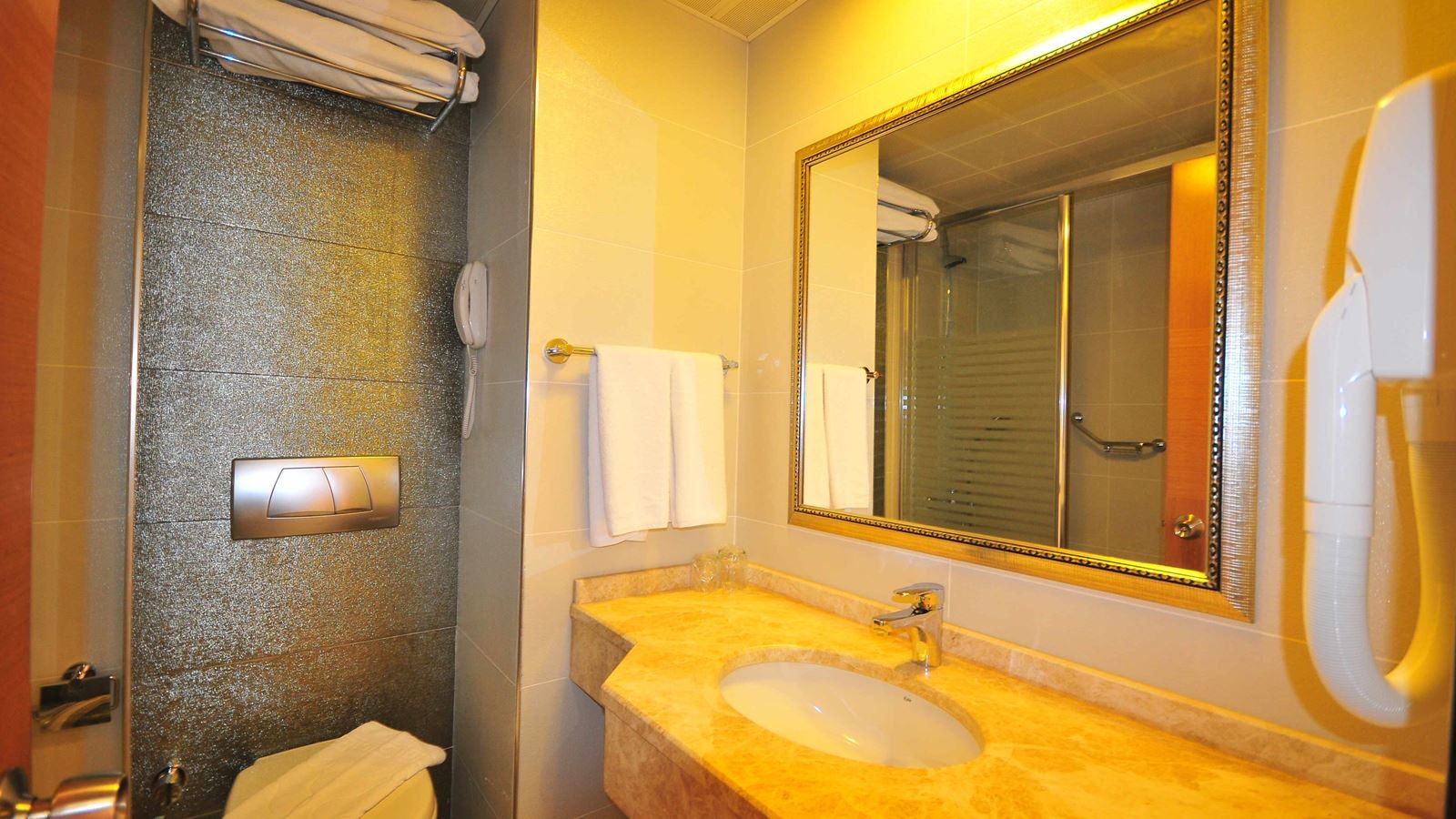 rooms-standard-room-sea-side-view