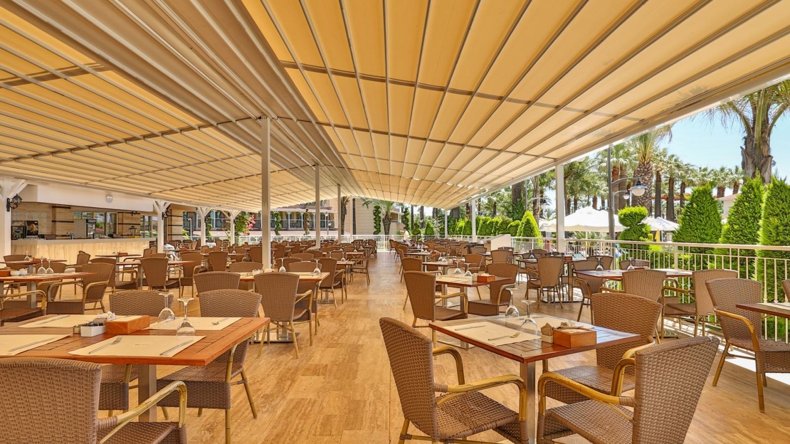 restaurants-main-restaurant