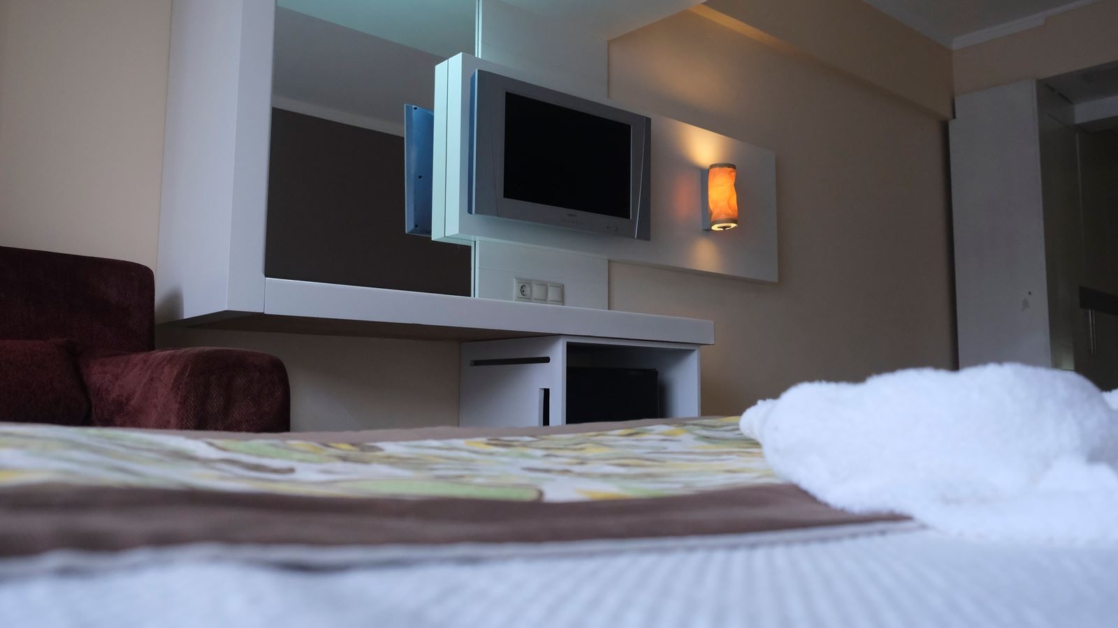 rooms-superior-room-mountain-view