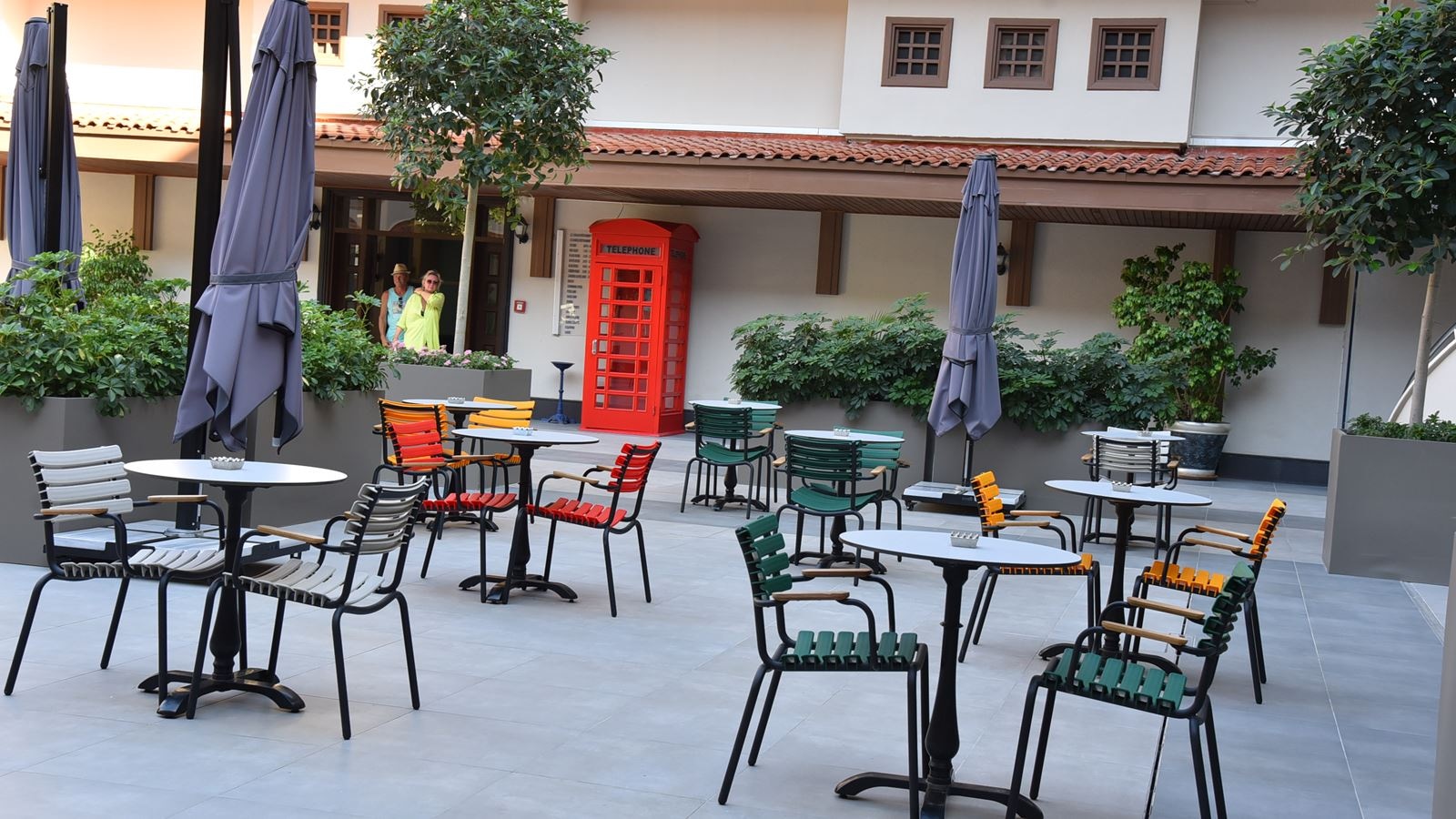 bars-coffee-house