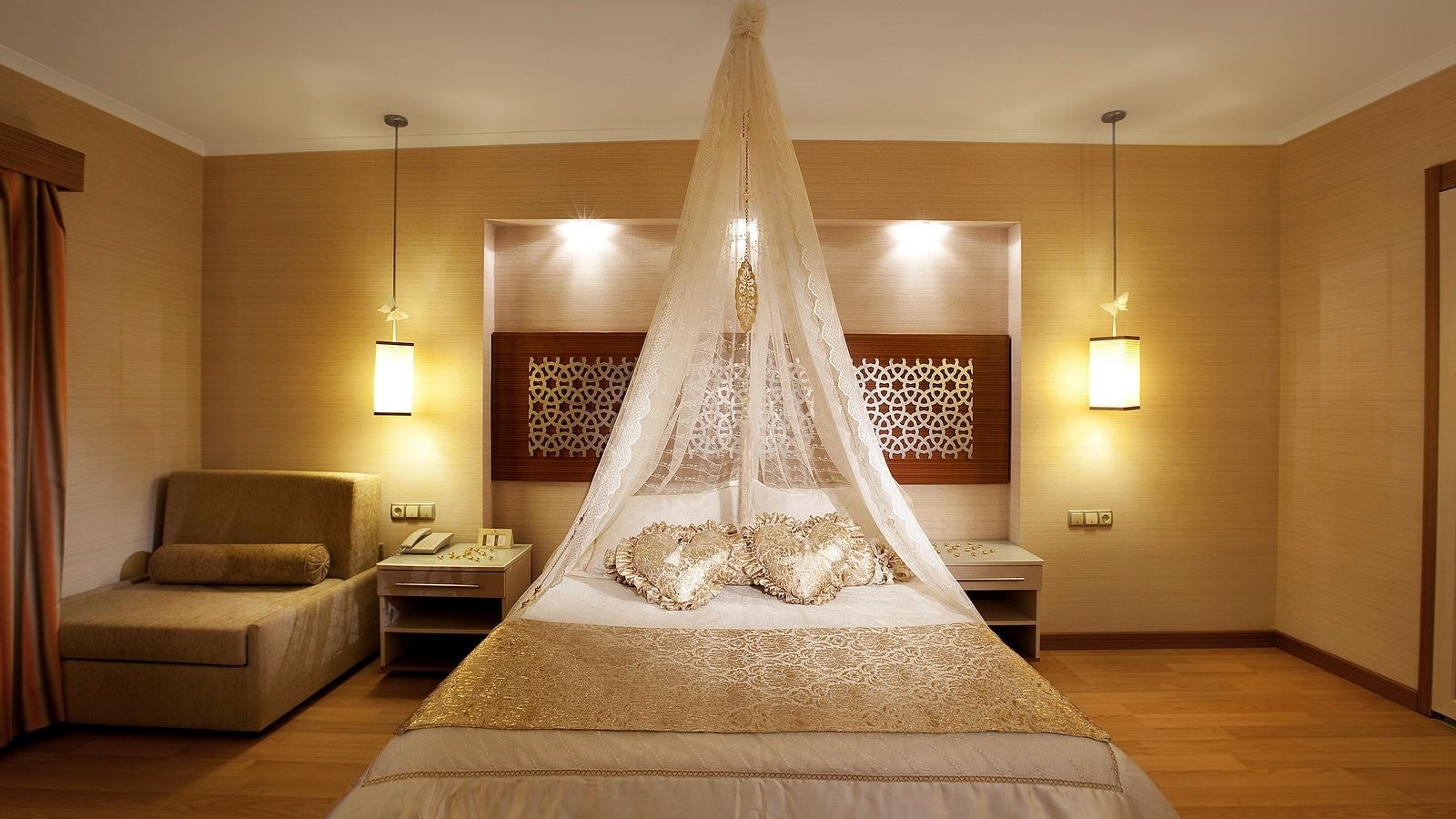 rooms-promo-room-balcony-or-terrace