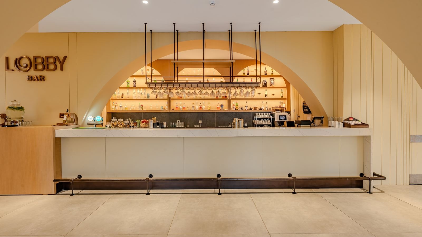 restaurants-lobi-bar