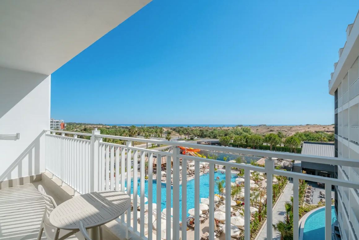 rooms-standard-room-sea-view