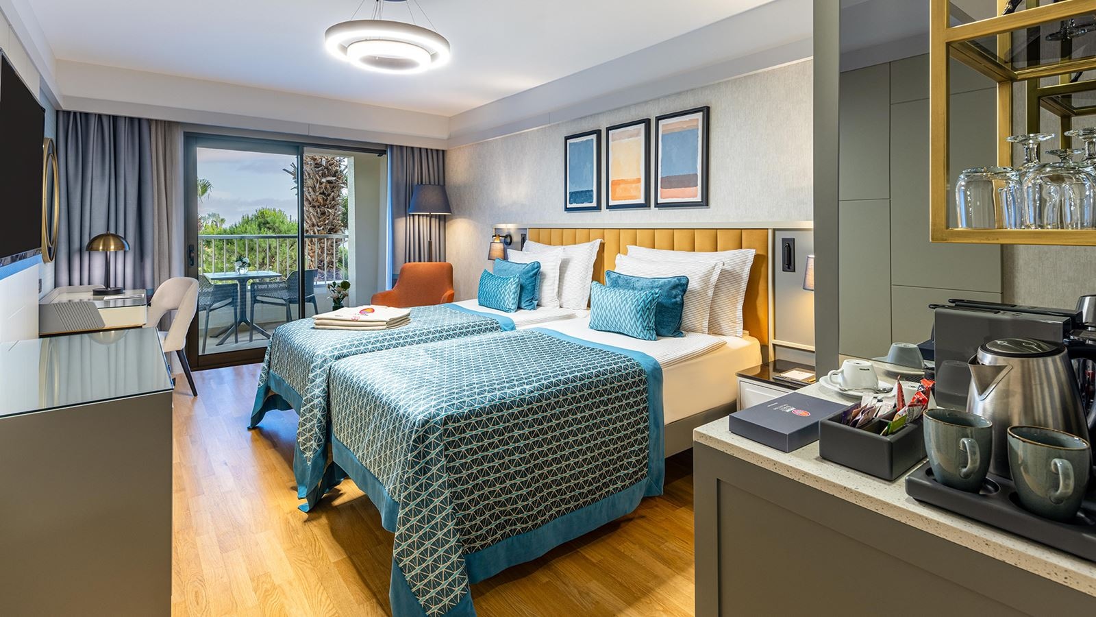 rooms-superior-room-sea-side