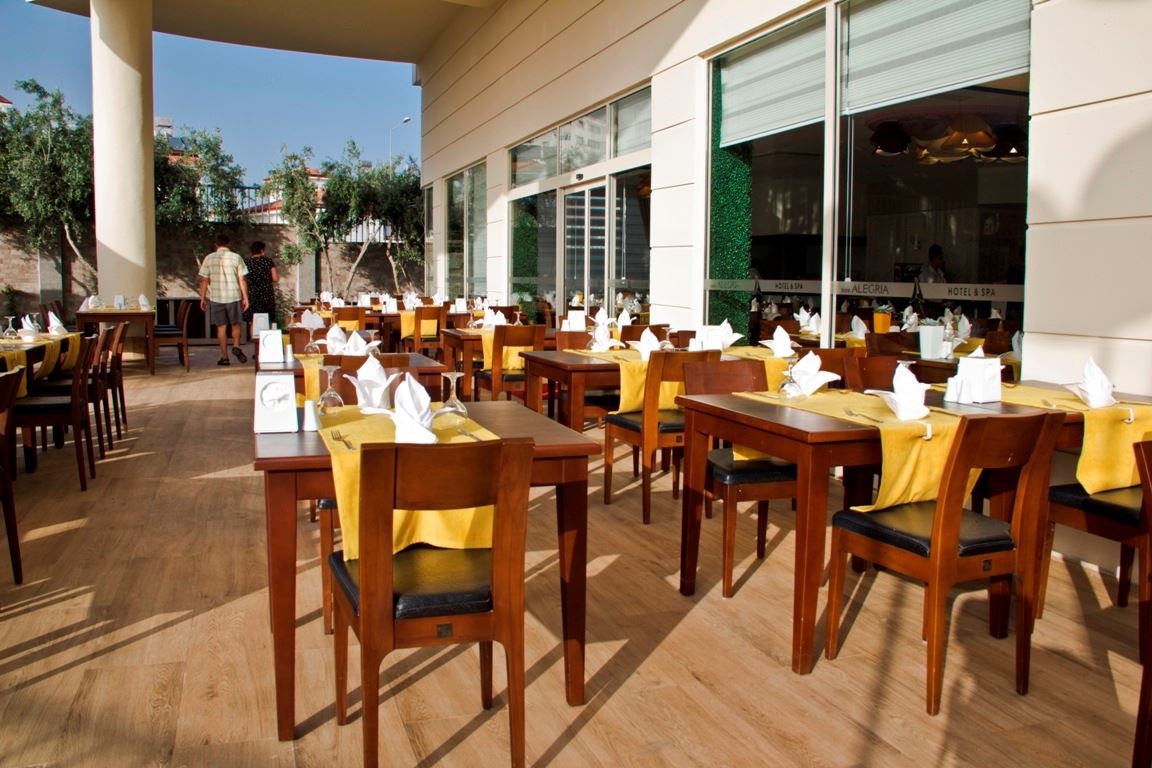 restaurants-snack-bar