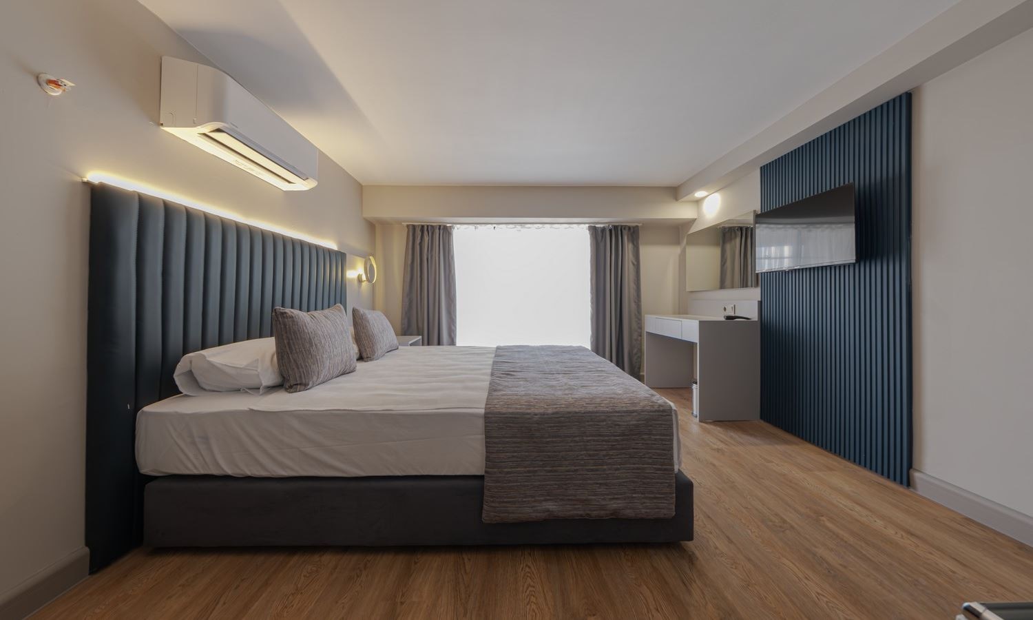 rooms-dublex-family-room