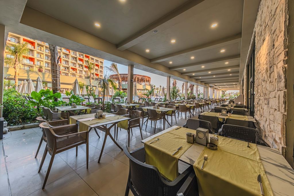 restaurants-serefina