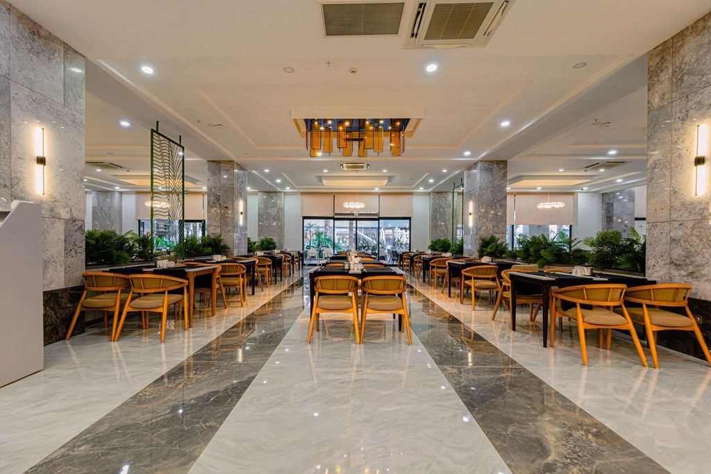 restaurants-serefina