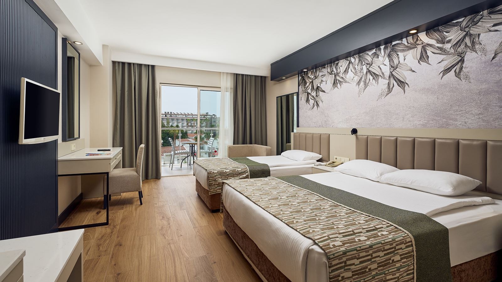 rooms-standard-room-side-sea-view