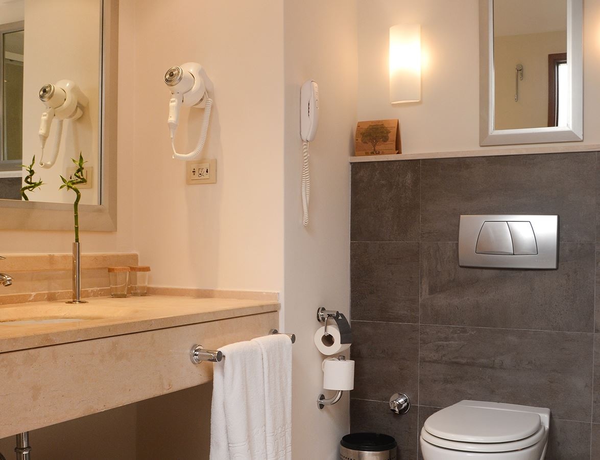 rooms-standard-room-sea-view