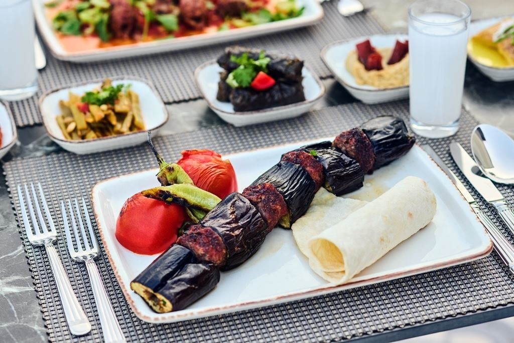 restaurants-lale-restoran