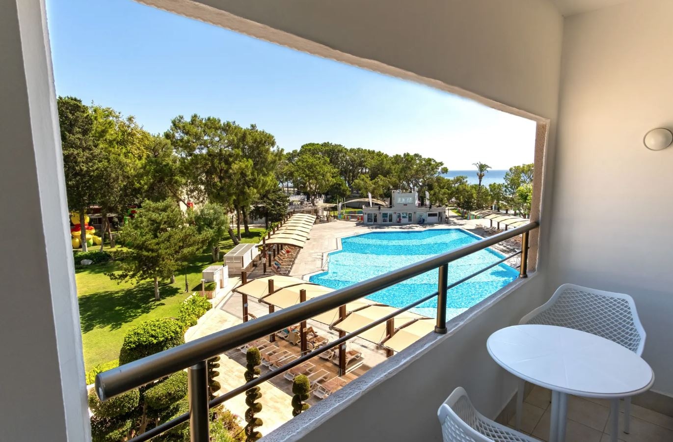 rooms-comfort-standart-side-sea-view