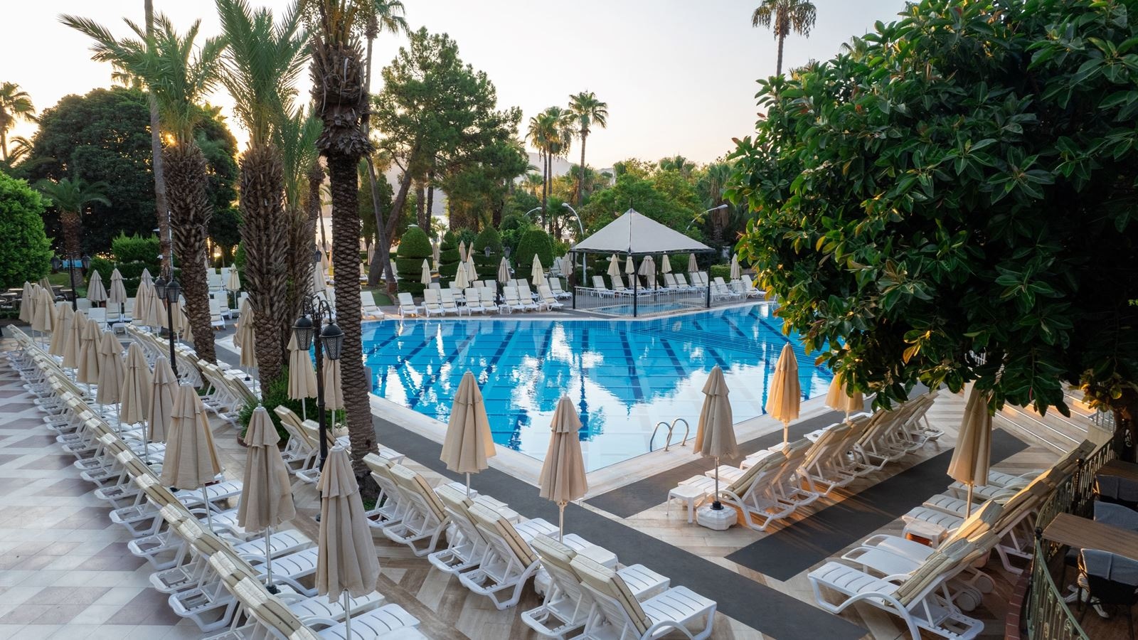 pools-outdoor-childrens-pool