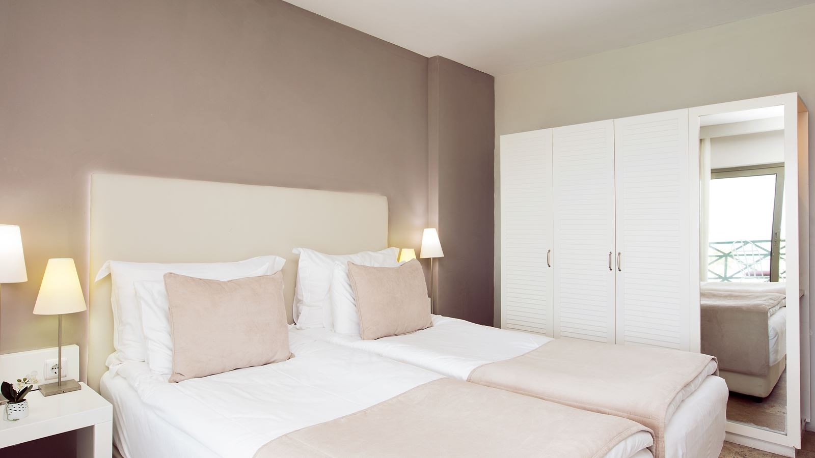 rooms-standard-room-sea-view