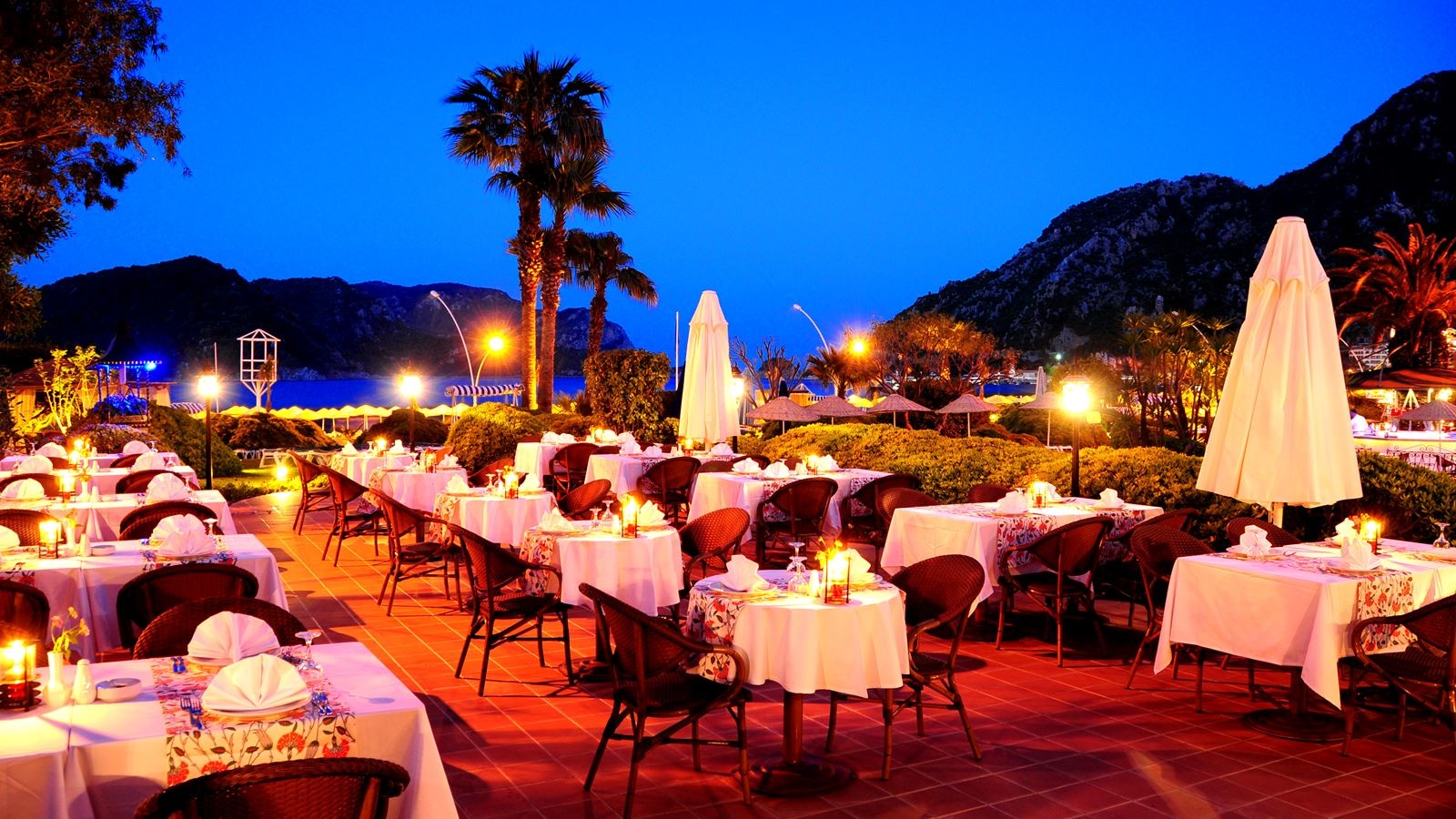 restaurants-gabbiano-italyan-a-la-carte