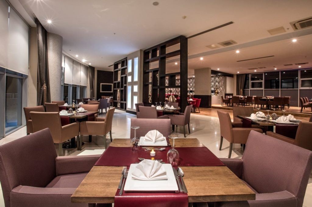 restaurants-restaurants