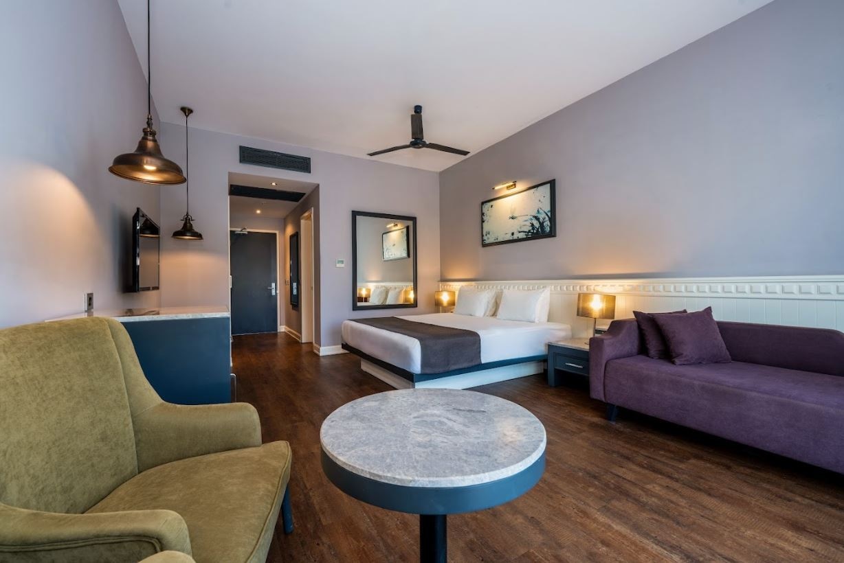 rooms-standart-land-view-room