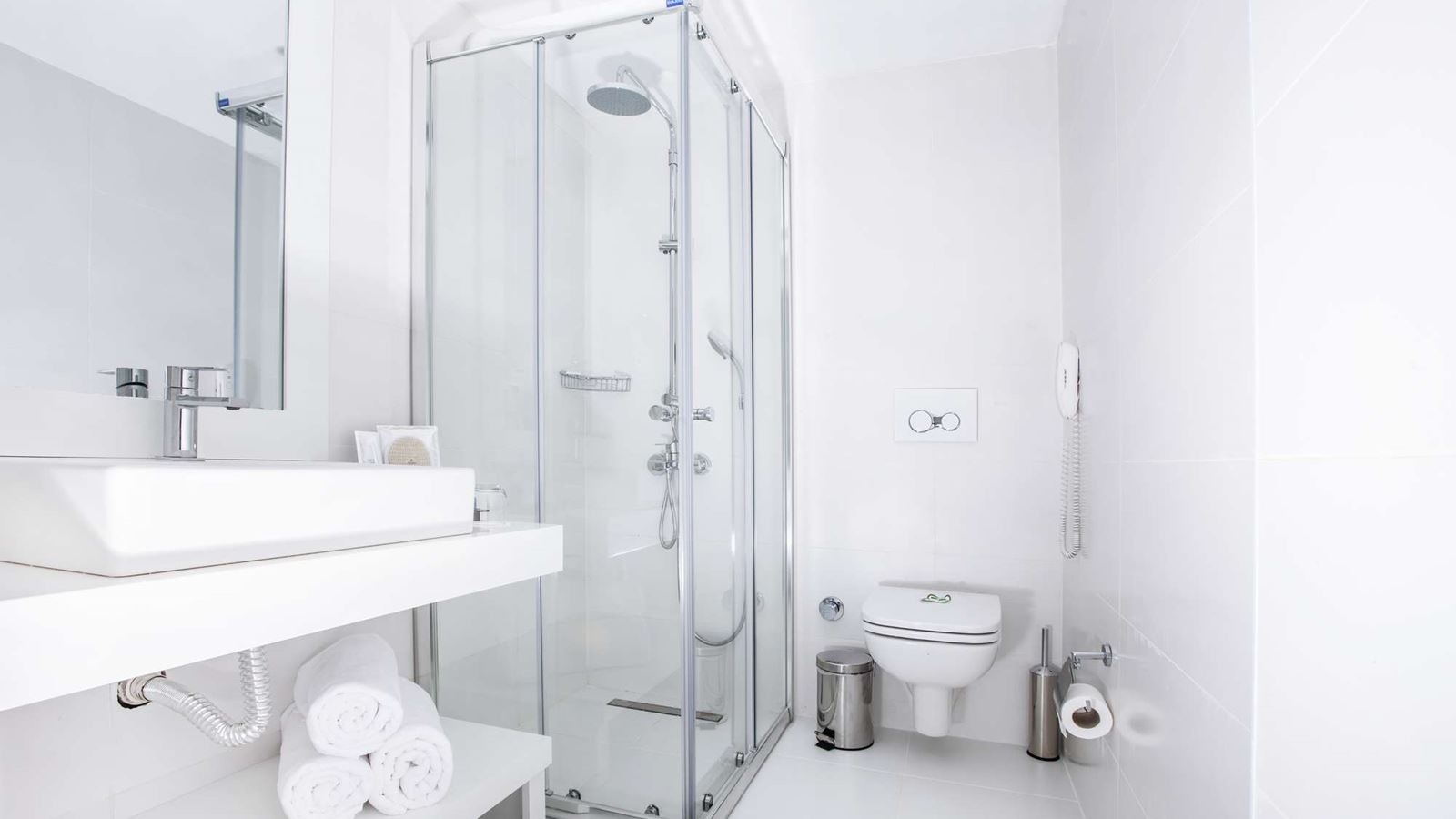 rooms-annex-standard-room