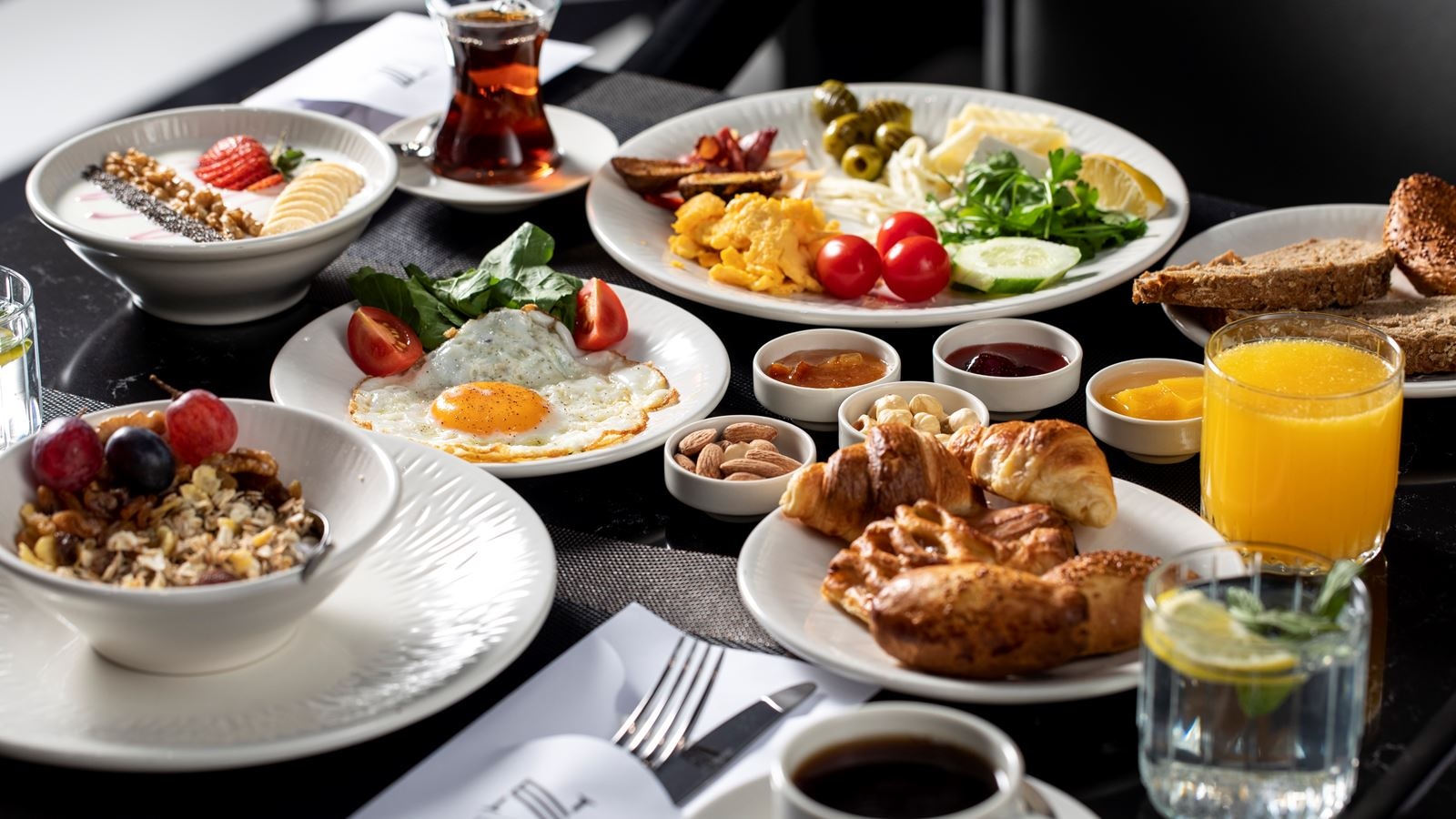 restaurants-lobby-restaurant