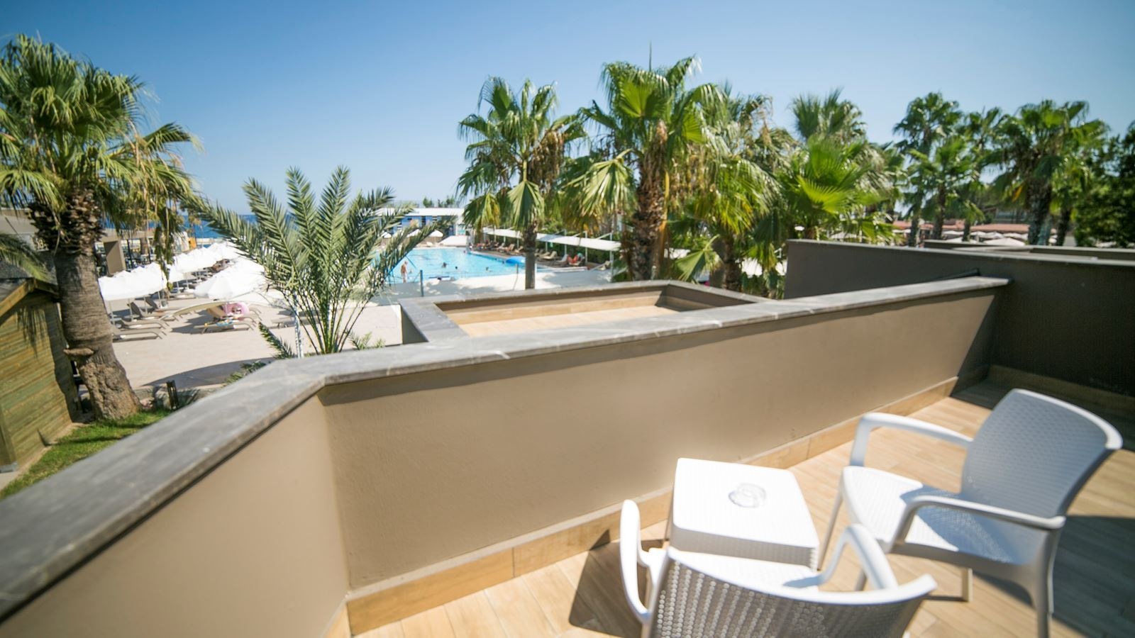 rooms-family-suite-2-bedrooms