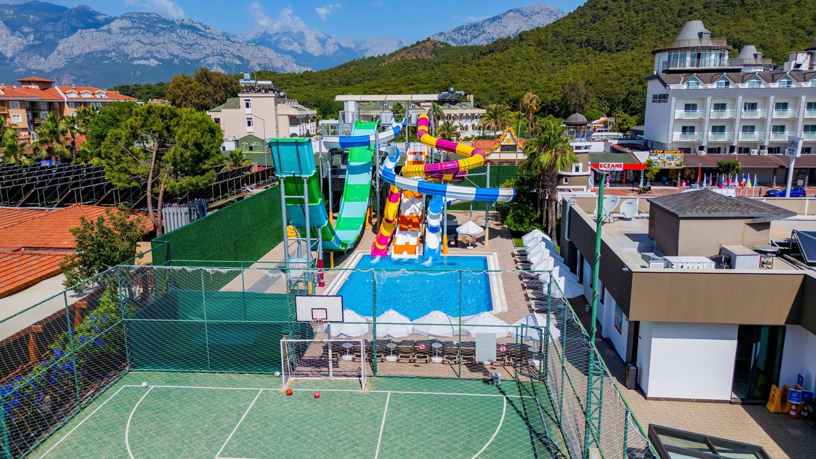 water-park-water-park