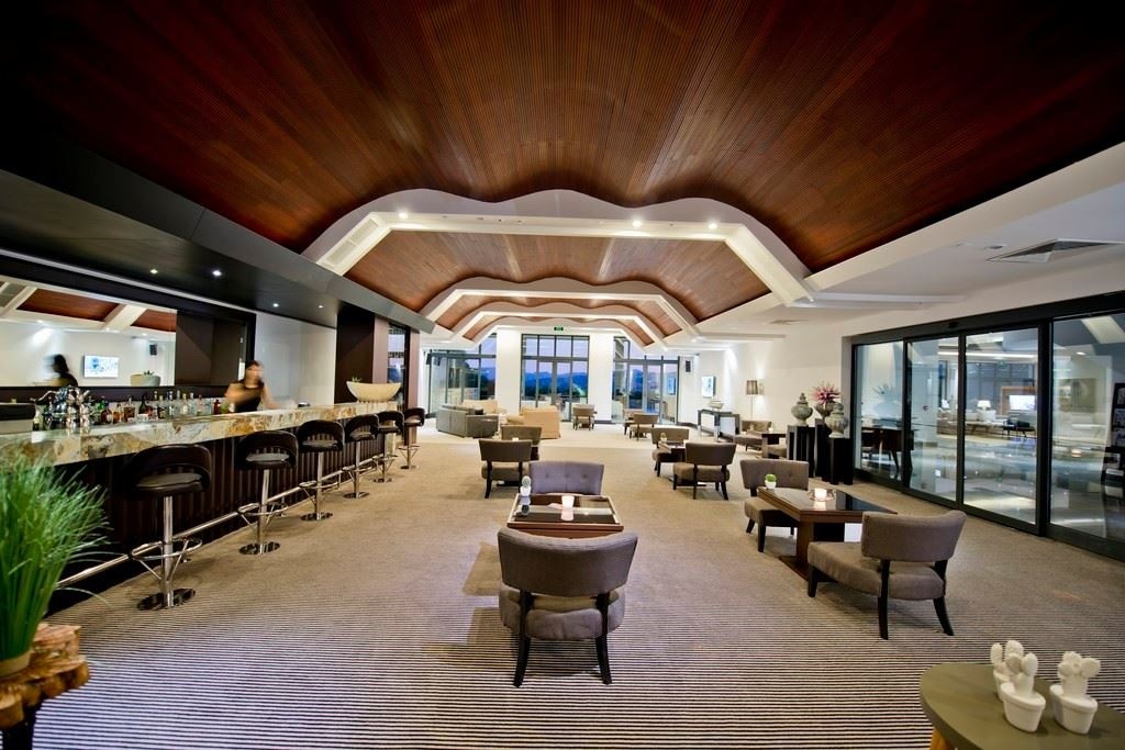 bars-cactus-bar
