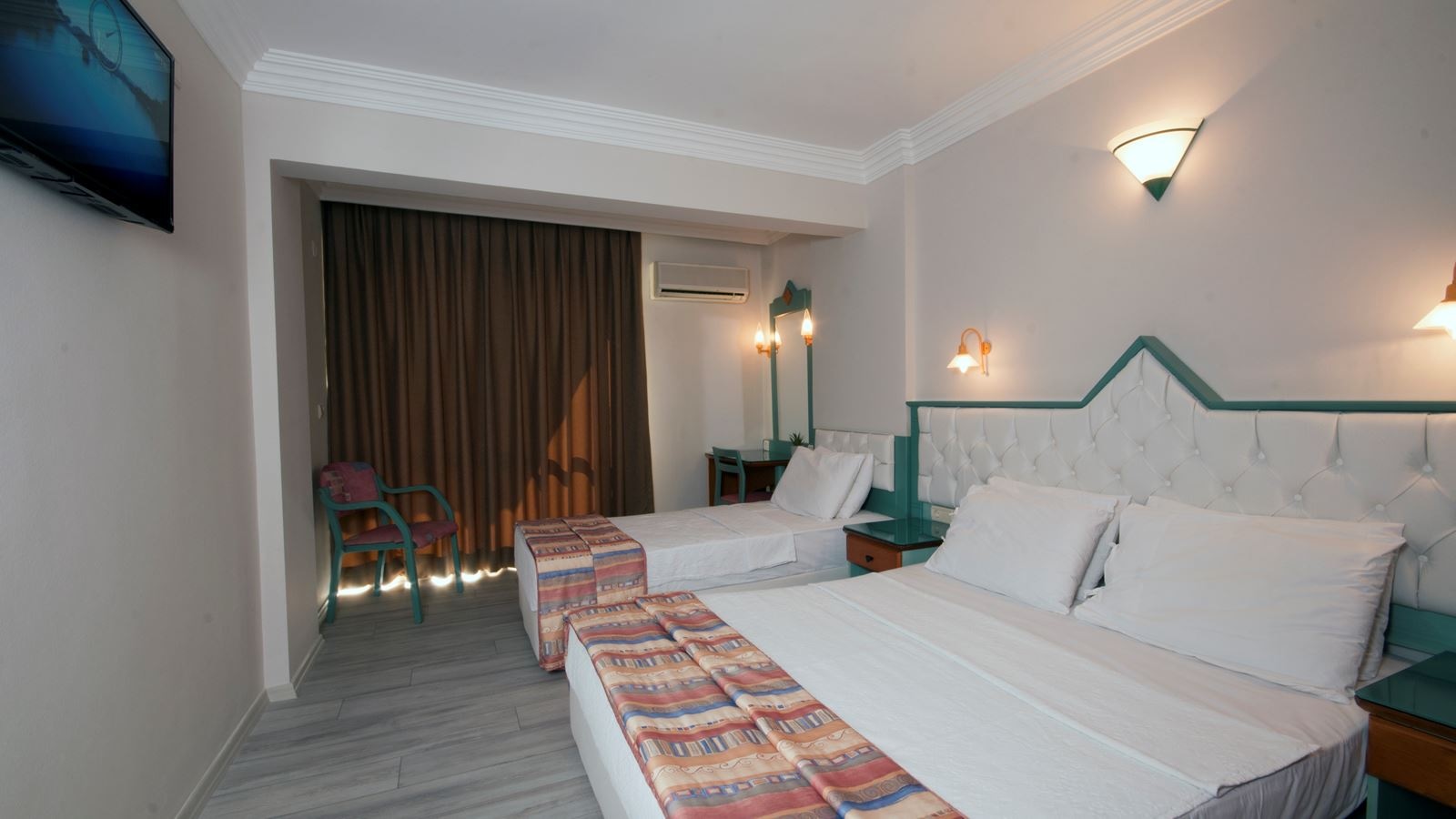 rooms-standard-side-sea-view-room