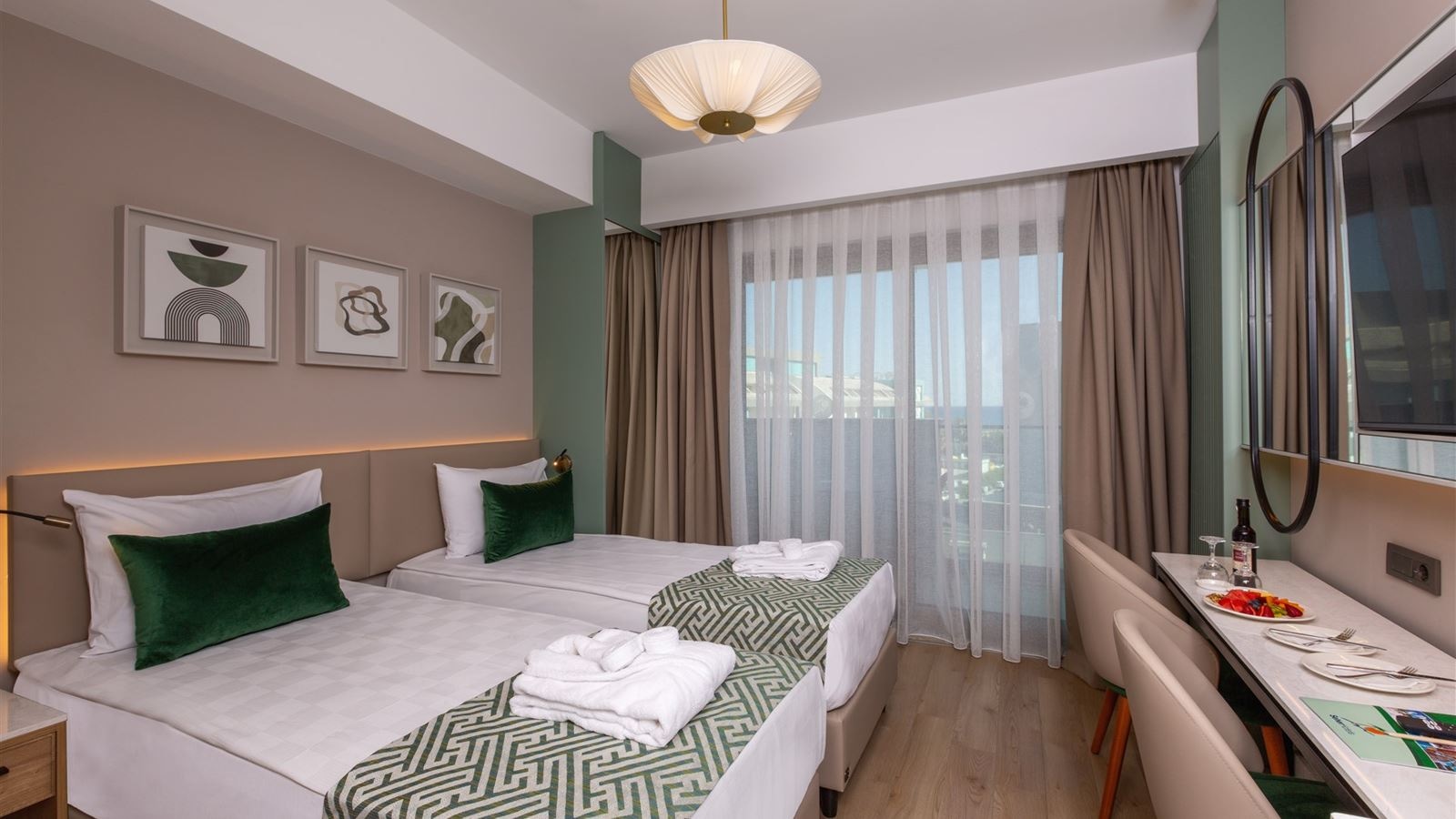 rooms-standard-room-with-balcony