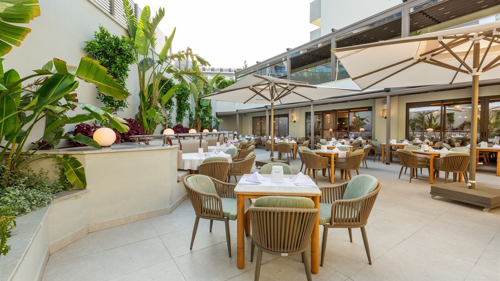 restaurants-main-restaurant