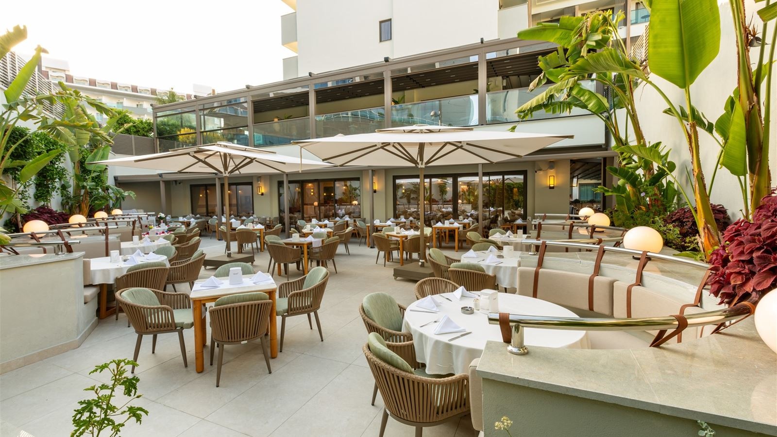 restaurants-main-restaurant