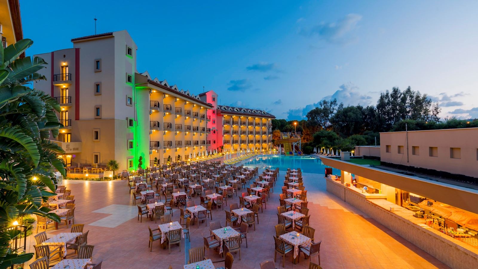 restaurants-troya-restaurant