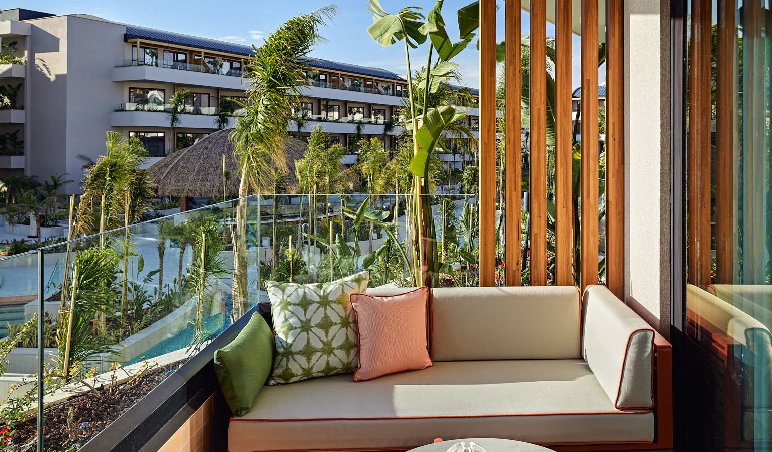 rooms-resort-family-comfort-room-mix-zone