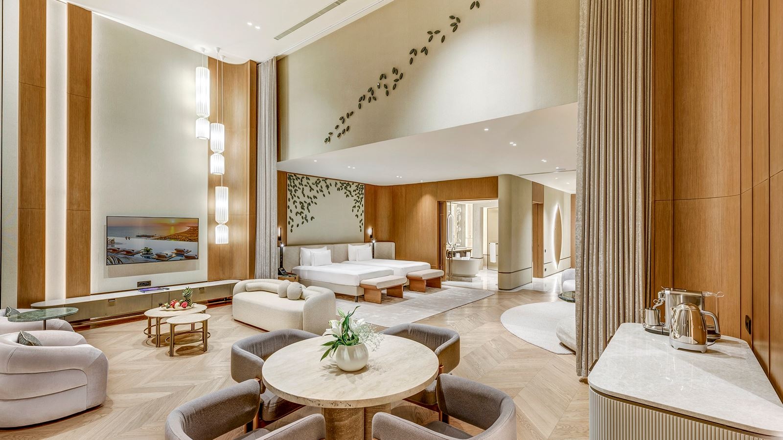 rooms-crown-signature-suite