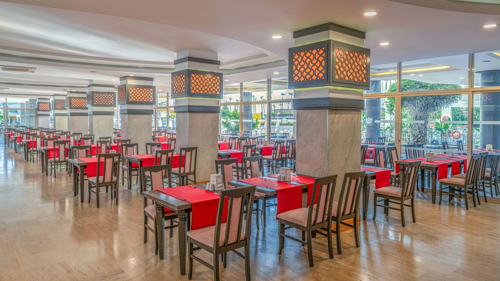 restaurants-main-restaurant