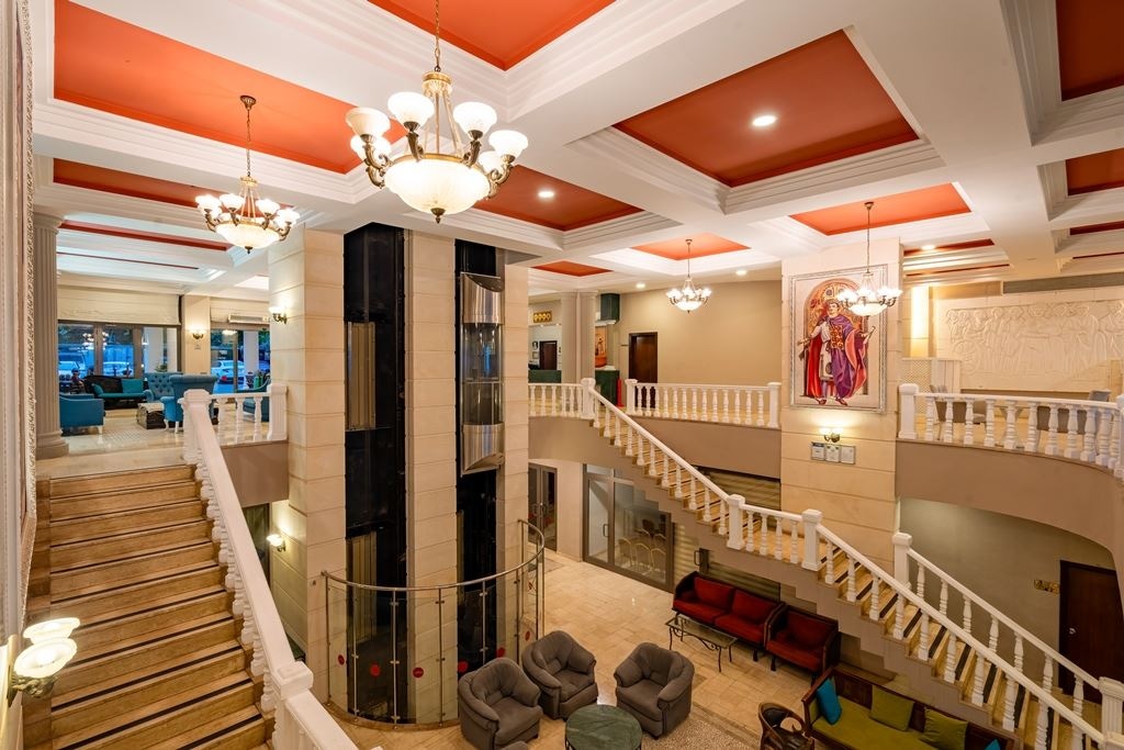 general-main-building