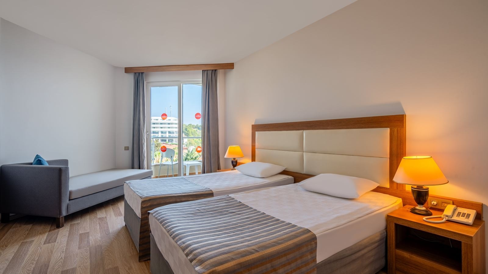 rooms-jasmin-standard-room